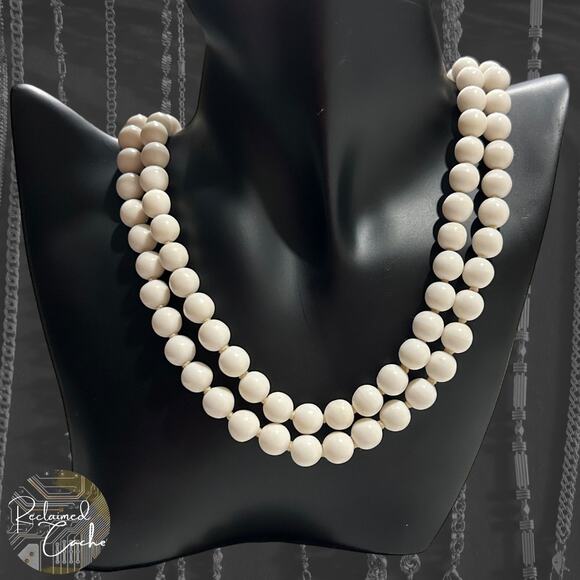 White Double Strand Beaded Necklace - Picture 1 of 4
